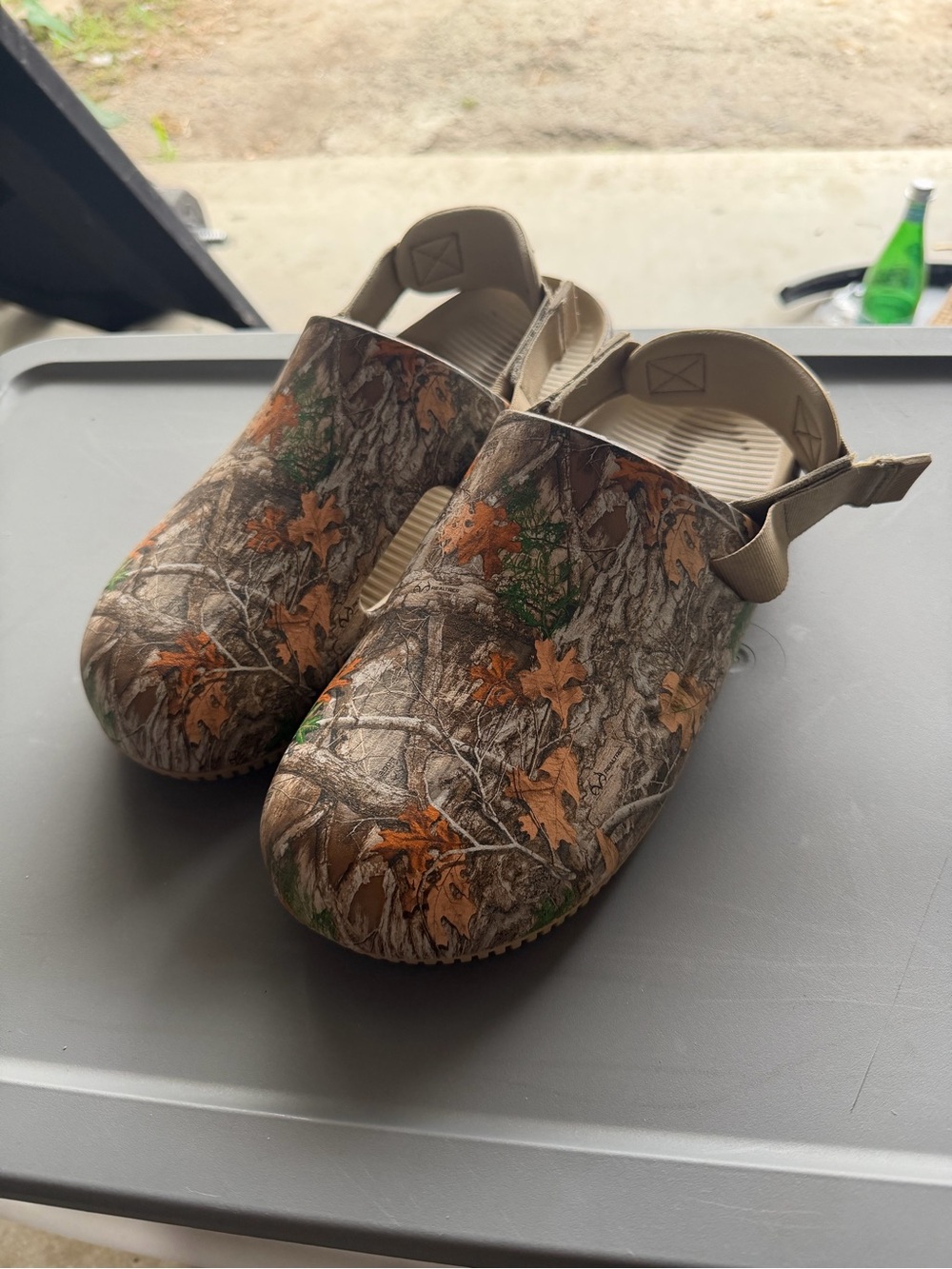 *Discontinued Nike Calm Mule Realtree Camo - Size 10